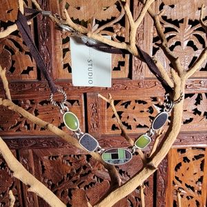 NWT Marvella Studio Abalone and Resin Choker Style Necklace